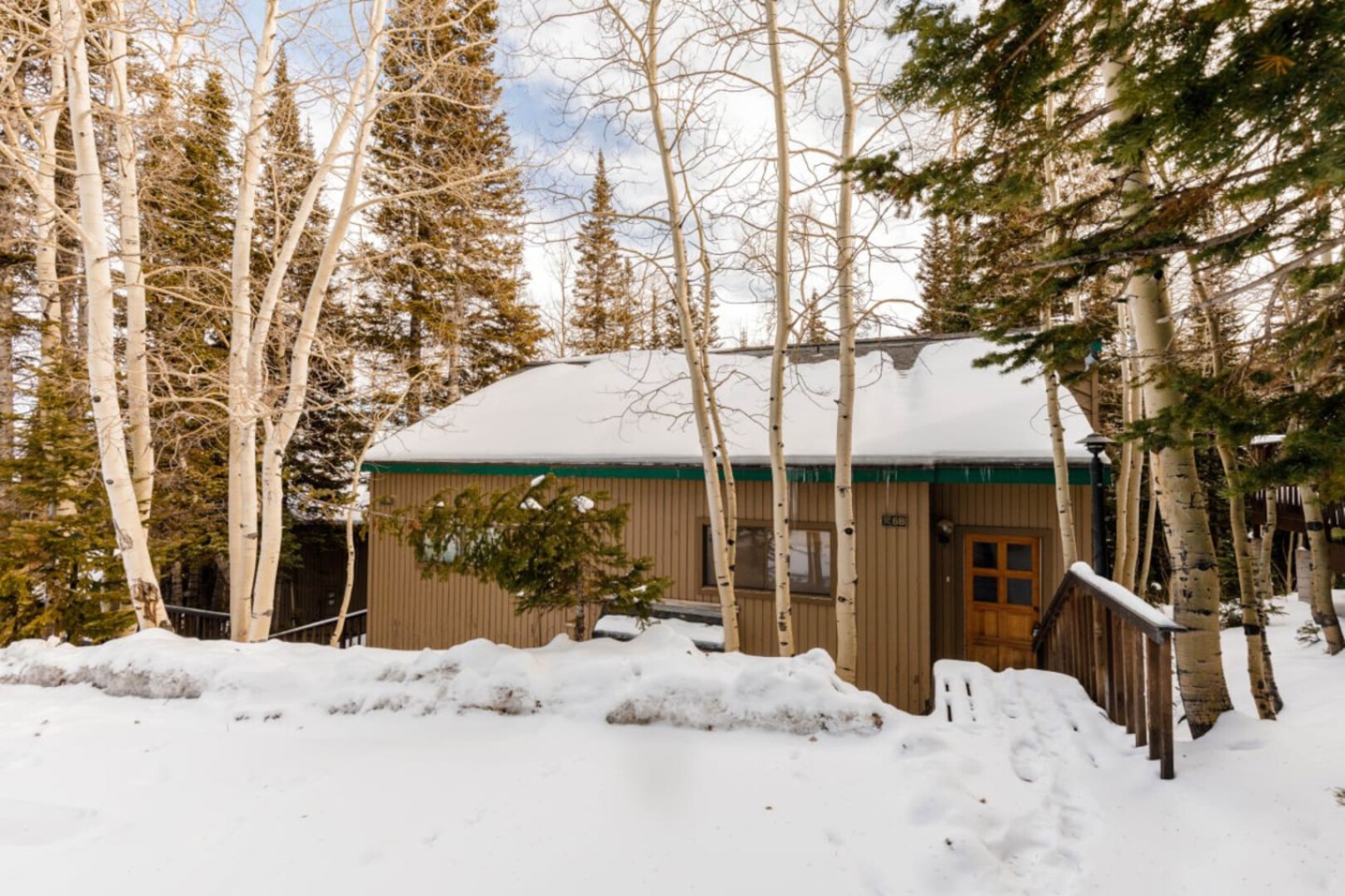 Listing Banner